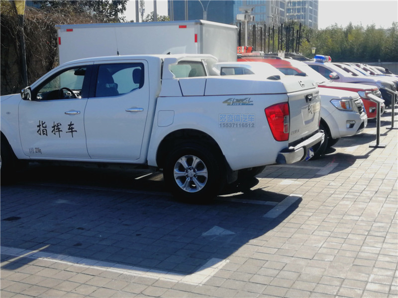 鯊魚王多變體汽車智能皮卡后箱蓋 鯊魚王多變體汽車智能皮卡后箱蓋