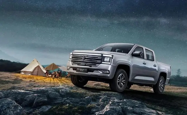 江鈴大道追光者與全能者 江鈴大道追光者與全能者