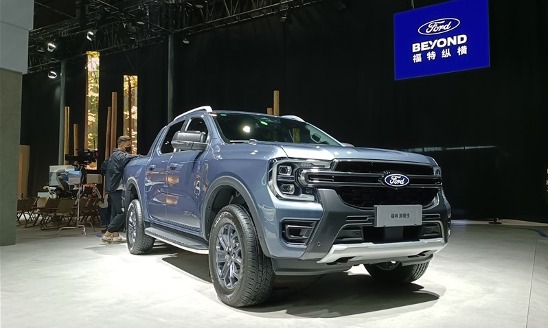 鯊魚王多變體汽車智能皮卡后箱蓋 鯊魚王多變體汽車智能皮卡后箱蓋