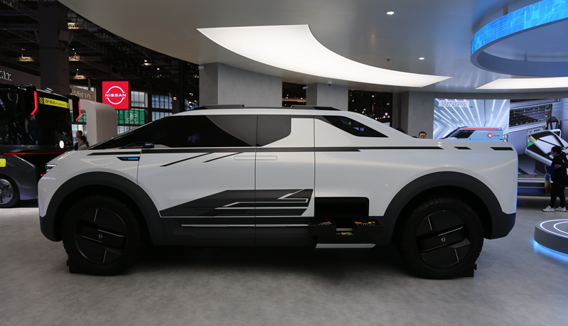 鯊魚王多變體汽車智能皮卡后箱蓋 鯊魚王多變體汽車智能皮卡后箱蓋